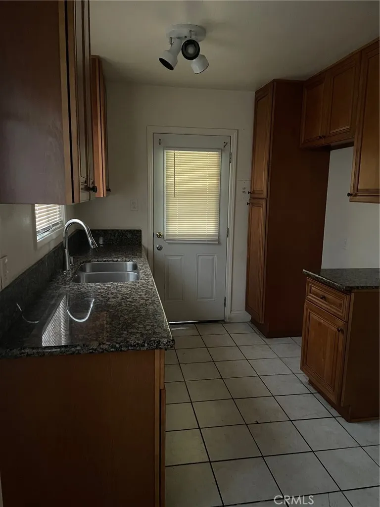 Additional image 13 of 841 W B St, Ontario, CA 91762