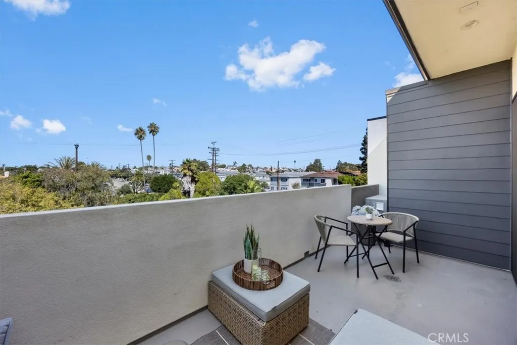 Additional image 42 of 615 Aviation Way, Manhattan Beach, CA 90266