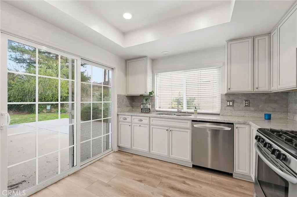 Additional image 10 of 25868 Alegro Dr, Valencia, CA 91355