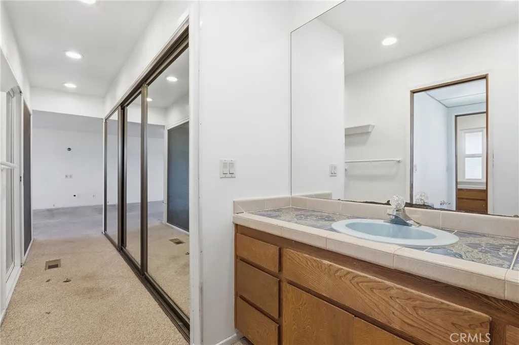 Additional image 120 of 2026 Tudor Ln, Fallbrook, CA 92028