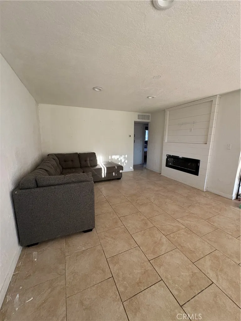 Additional image 11 of 12852 Catalpa Ave, Desert Hot Springs, CA 92240