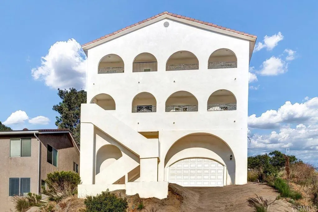 Property image for 1621 Coronado Ave, Spring Valley, CA 91977