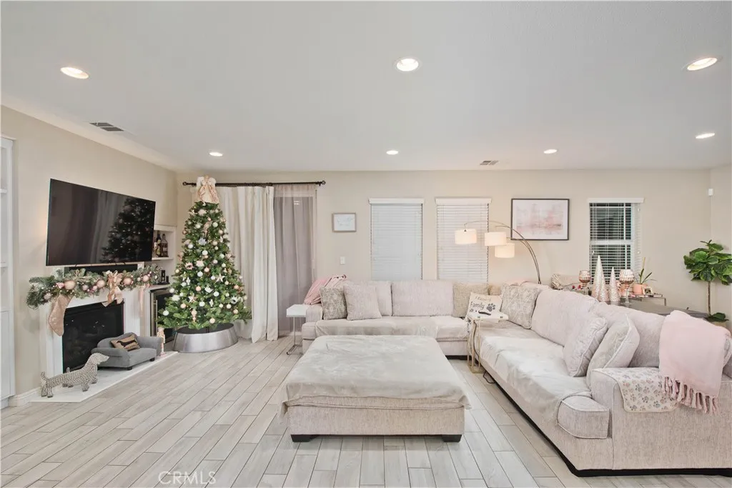 Additional image 33 of 16479 W Nicklaus Dr Unit 124, Sylmar, CA 91342