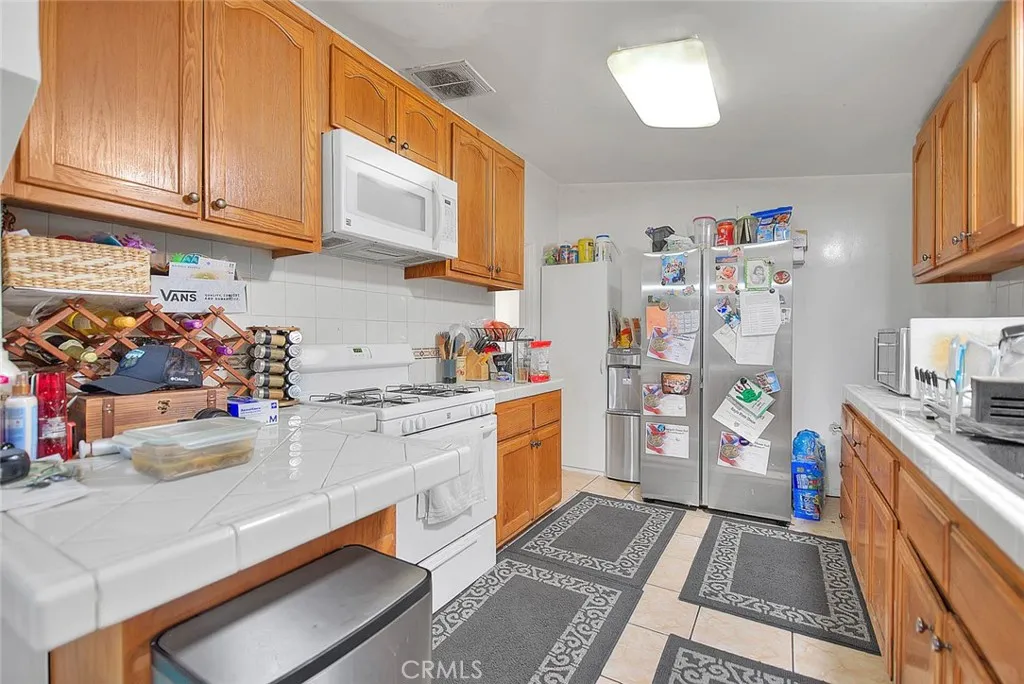 Additional image 11 of 212 E 228th St, Carson, CA 90745