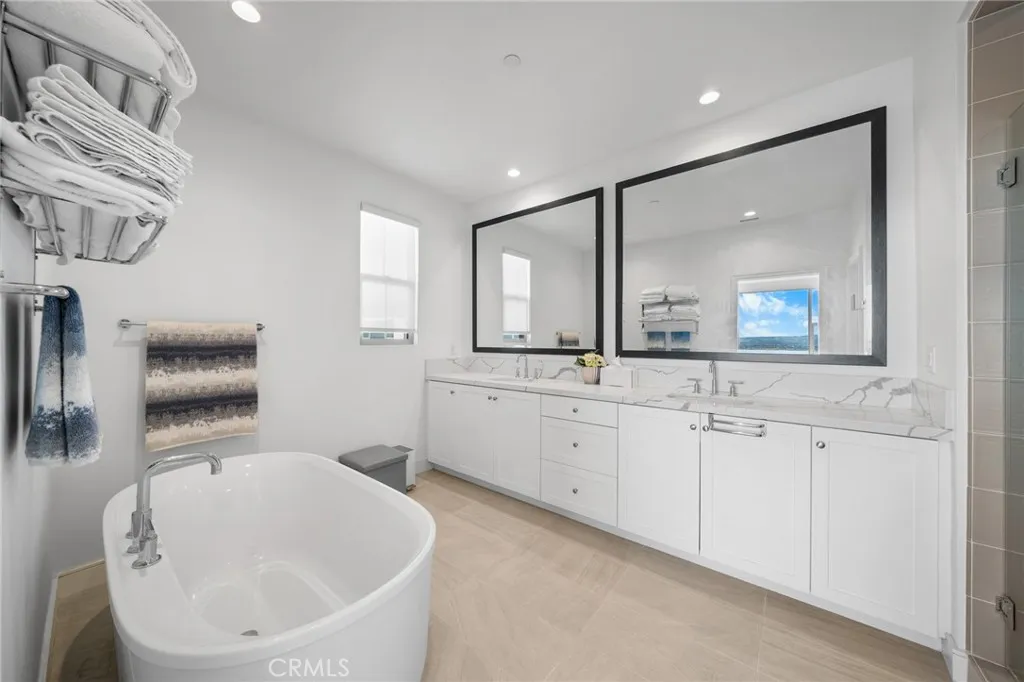 Additional image 59 of 137 Trumpet Flower, Irvine, CA 92618