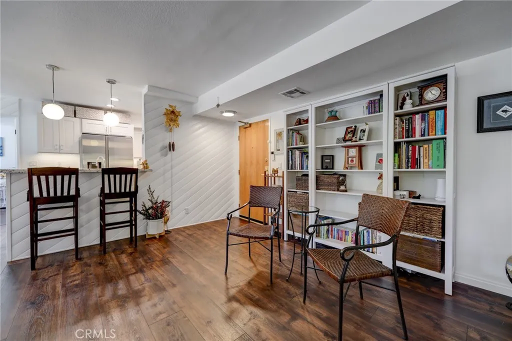 Additional image 10 of 4249 Longridge Avenue Unit 102, Studio City, CA 91604