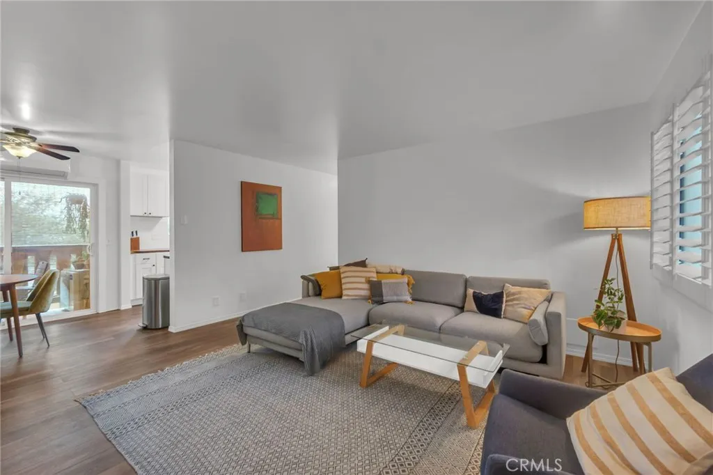 Additional image 8 of 1506 E 4th St Unit 206, Long Beach, CA 90802