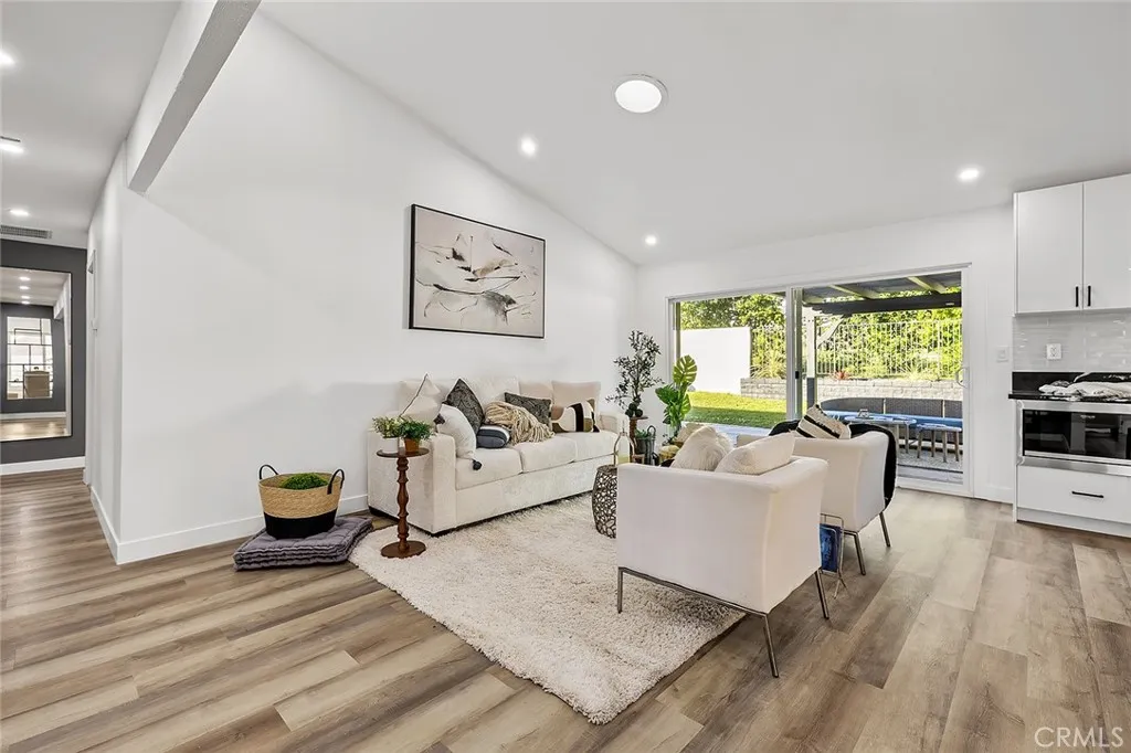 Additional image 66 of 205 Cedar Heights Dr, Thousand Oaks, CA 91360