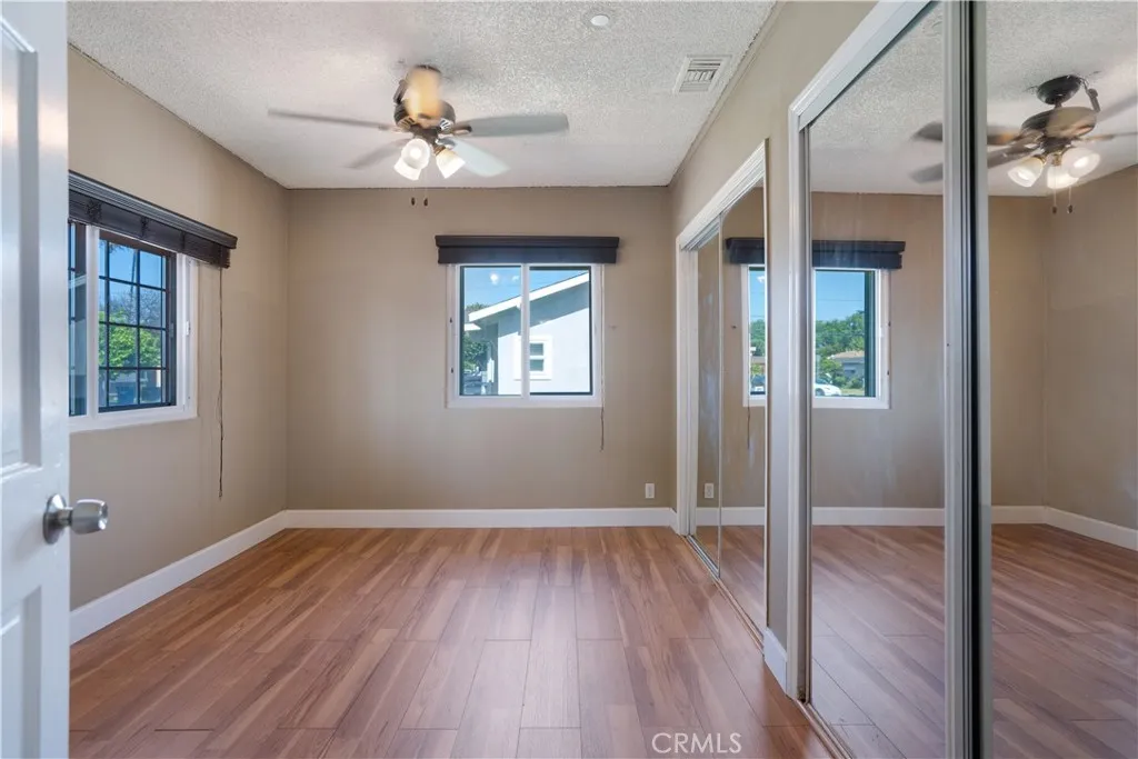 Additional image 13 of 400 E Buckthorn Street, Inglewood, CA 90301