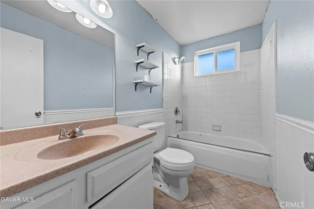 Additional image 48 of 43637 Rembrandt St, Lancaster, CA 93535