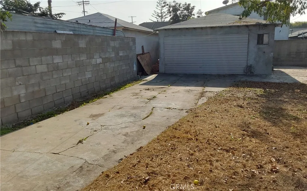 Additional image 25 of 824 W 74th St, Los Angeles, CA 90044