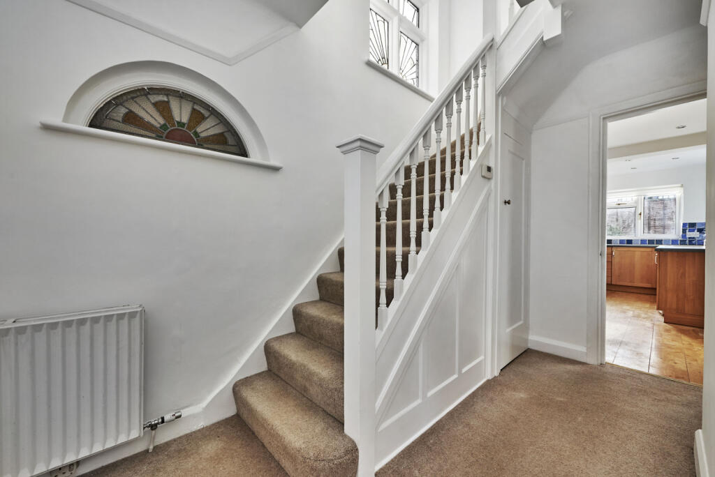 Additional image 5 of Cross Way, Harpenden, Herts, AL5