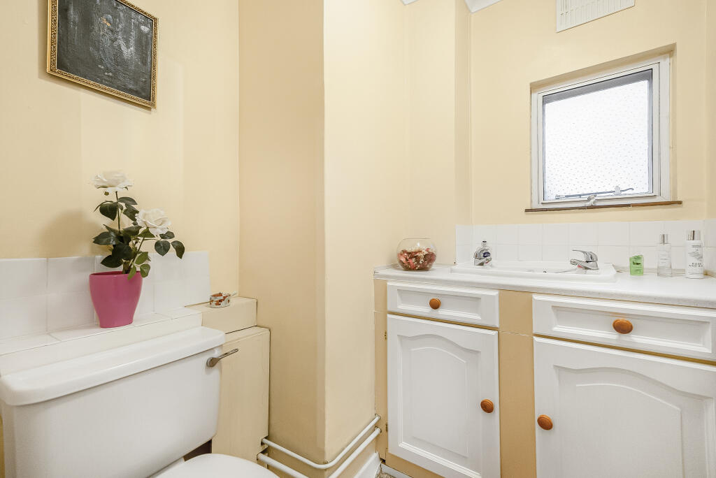 Additional image 18 of Aldock, Welwyn Garden City, Hertfordshire, AL7