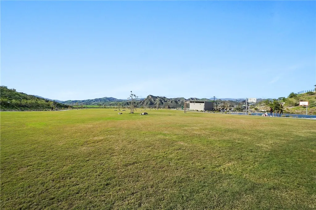 Additional image 58 of 27392 Dialogue Way, Valencia, CA 91381