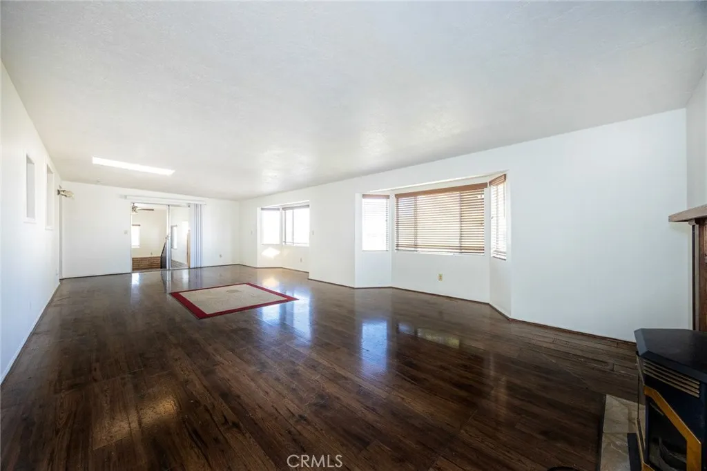 Additional image 11 of 4232 Coyote Road, Phelan, CA 92371