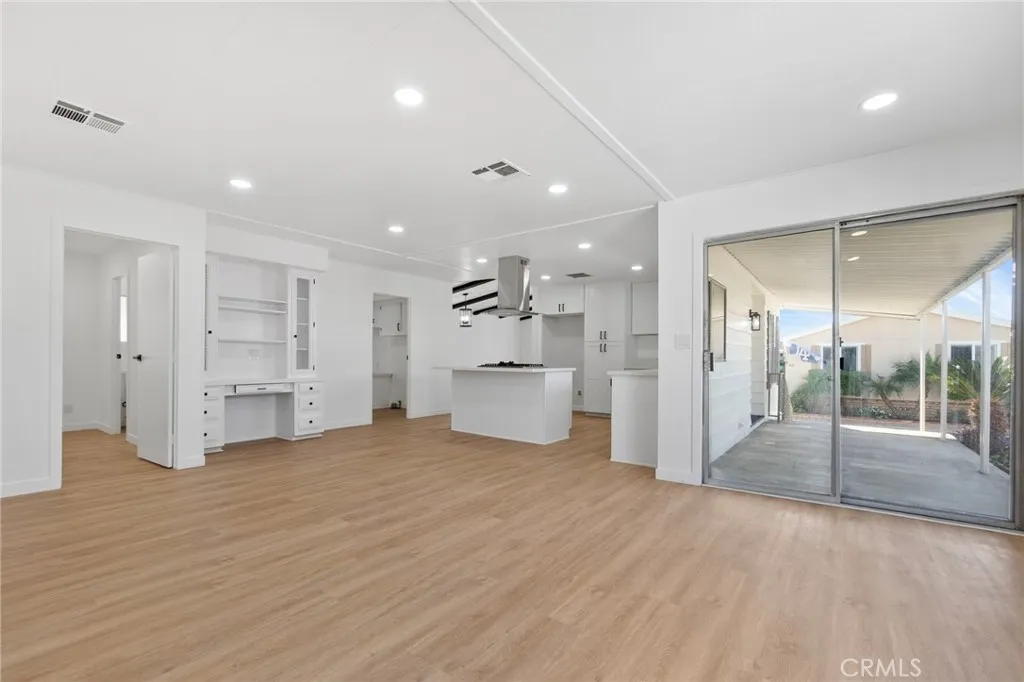 Additional image 23 of 11730 Whittier Boulevard Unit 55, Whittier, CA 90601