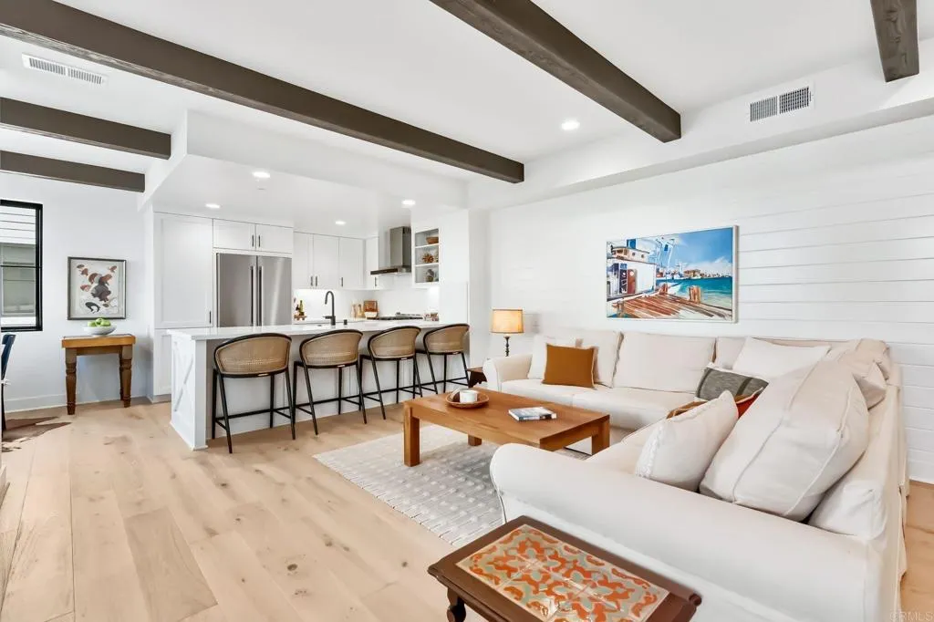 Additional image 2 of 1400 Anacona Place Unit 105, Encinitas, CA 92024