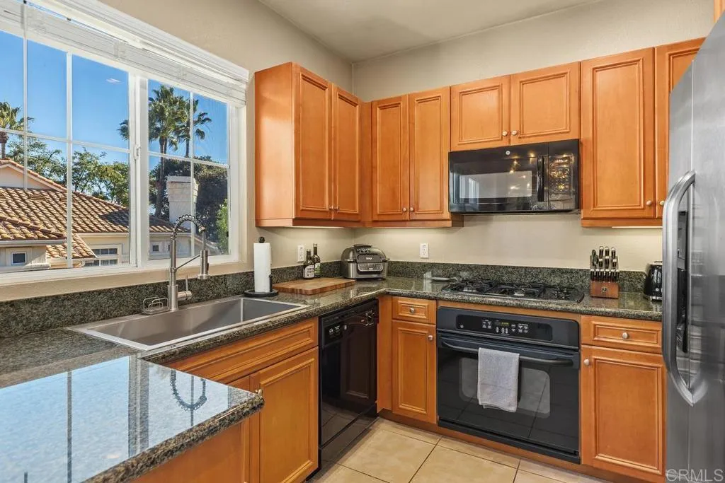 Additional image 29 of 11192 Catarina Lane Unit 114, San Diego, CA 92128