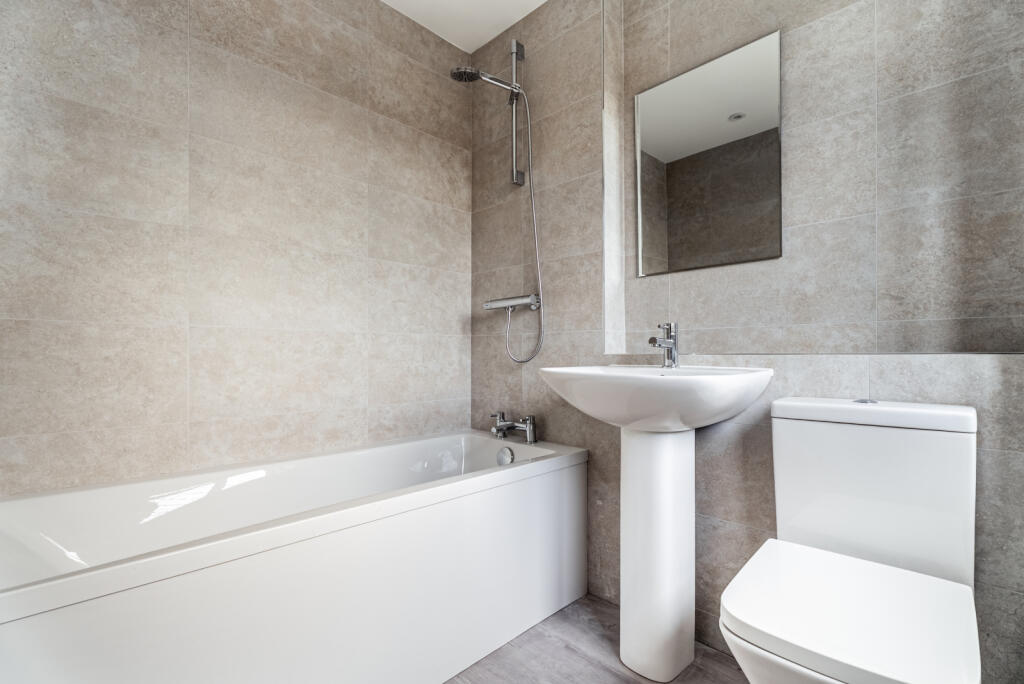 Additional image 5 of The Pastures, St. Albans, Hertfordshire, AL2