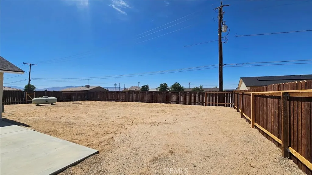 Additional image 37 of 10409 Redwood Blvd, California City, CA 93505