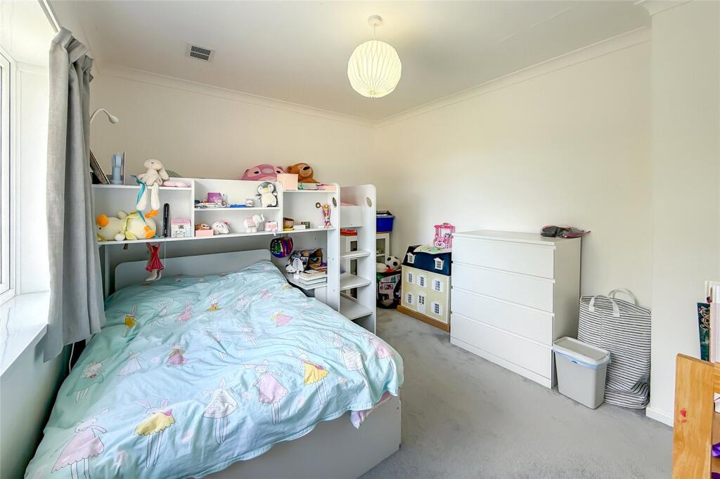 Additional image 7 of Tuffnells Way, Harpenden, Hertfordshire, AL5