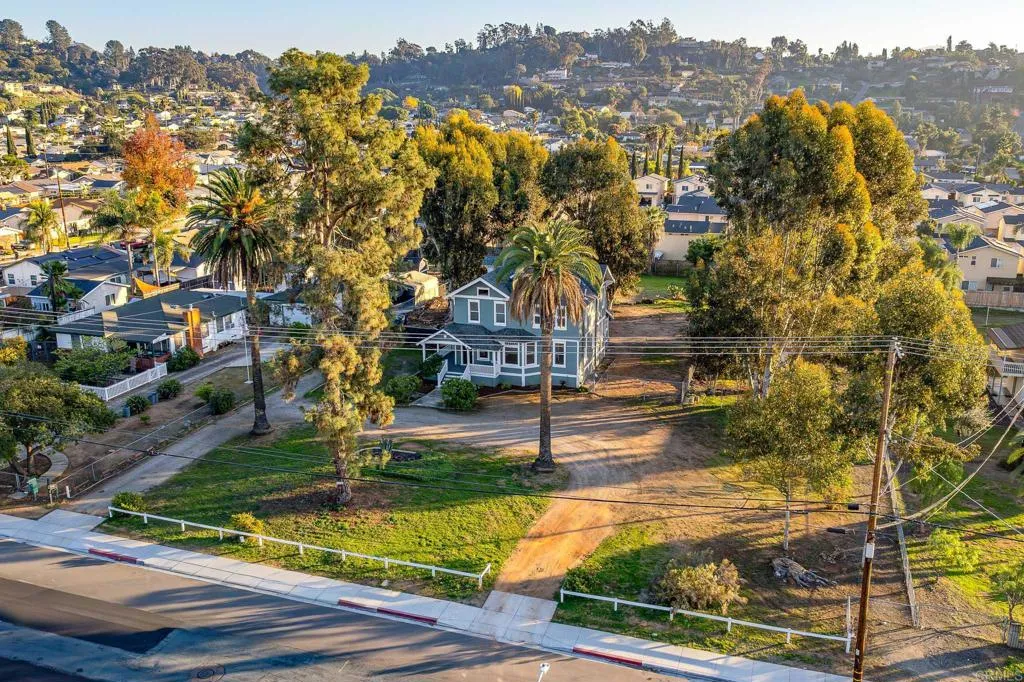 Additional image 35 of 1571 Granite Hills Dr, El Cajon, CA 92019