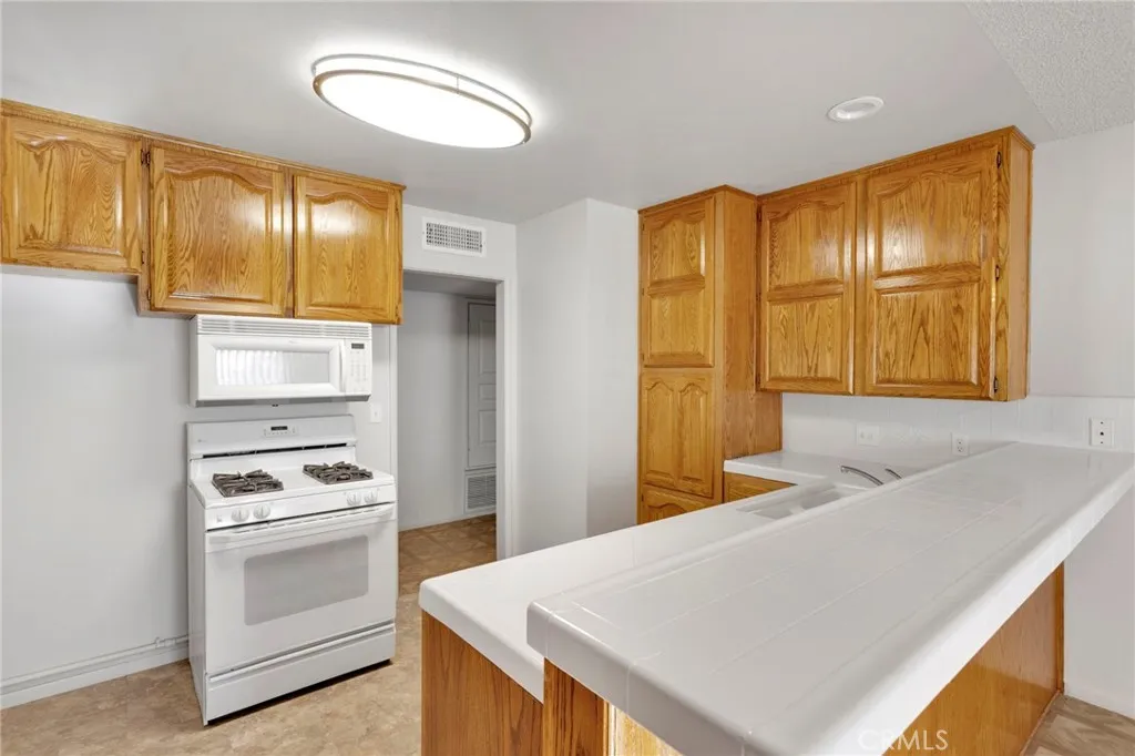 Additional image 14 of 16257 Avalon Ave, Victorville, CA 92395