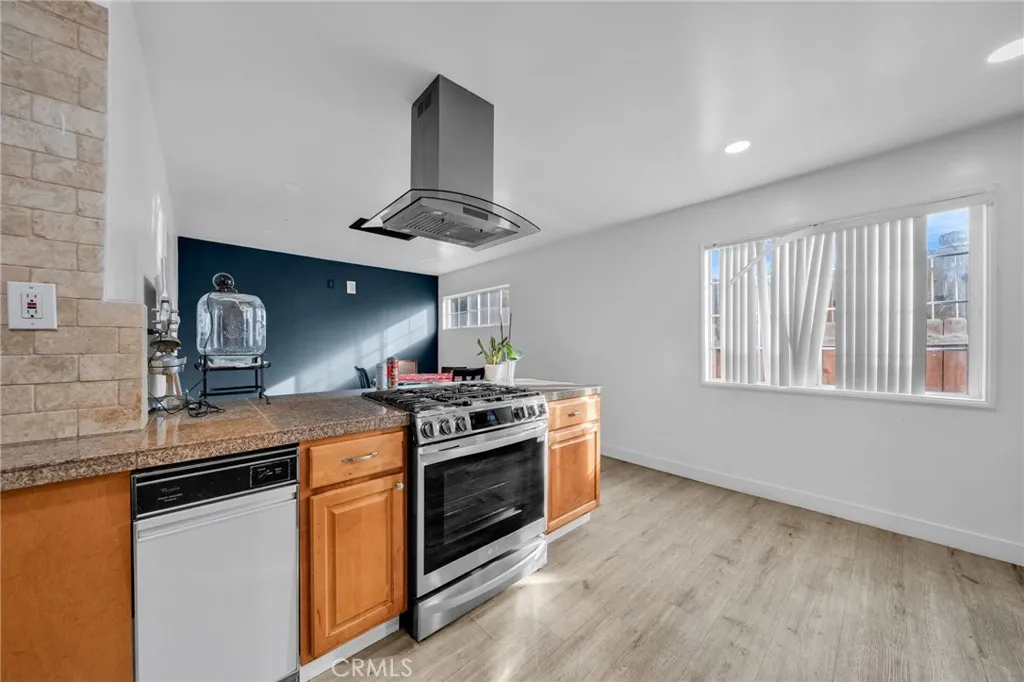 Additional image 8 of 7044 Nestle Avenue, Reseda, CA 91335