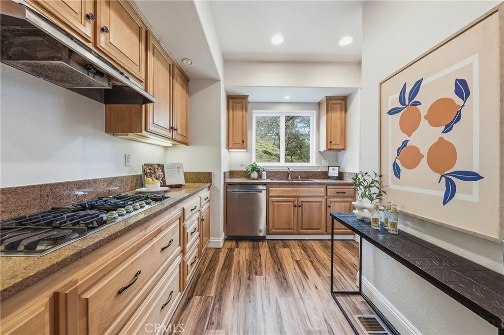 Additional image 97 of 19429 Moon Ridge Road, Hidden Valley Lake, CA 95467