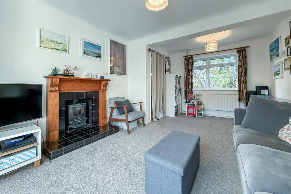 Additional image 5 of White Hedge Drive, St. Albans, Hertfordshire, AL3