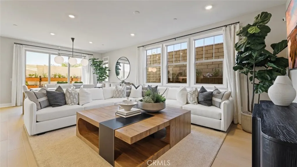 Additional image 40 of 738 Guy Turner Drive, Camarillo, CA 93010