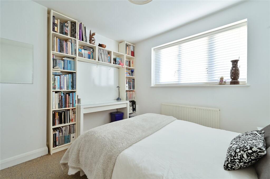 Additional image 18 of Oakwood Drive, St. Albans, Hertfordshire