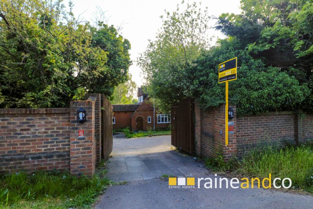 Additional image 7 of Great North Road, Bell Bar, Brookmans Park