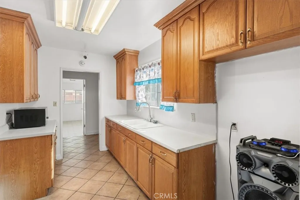 Additional image 36 of 44340 Foxton Ave, Lancaster, CA 93535