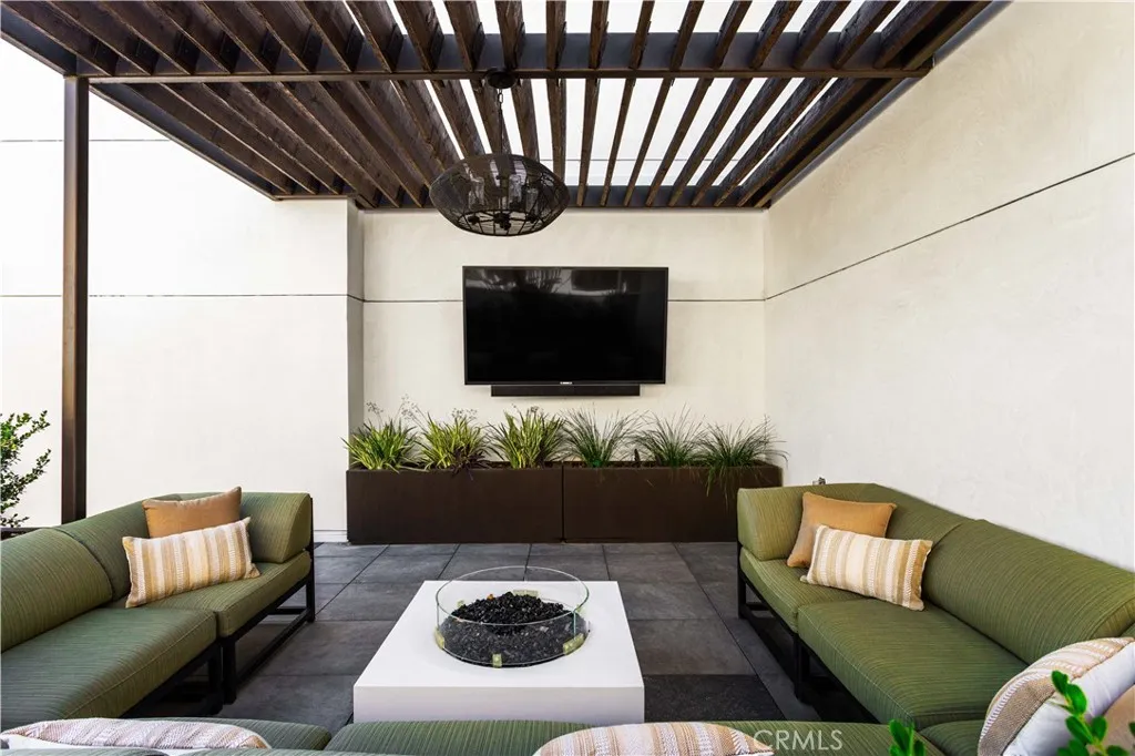 Additional image 68 of 1333 S Orange Grove Avenue Unit 205, Los Angeles, CA 90019