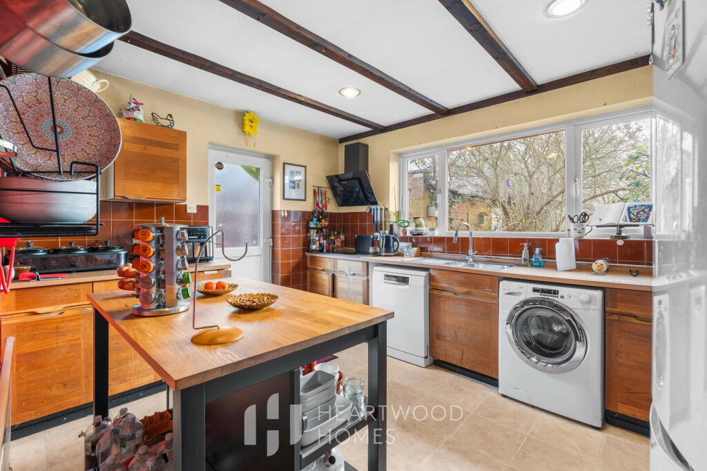 Additional image 5 of Bucknalls Drive, Bricket Wood, St. Albans, AL2 3XJ