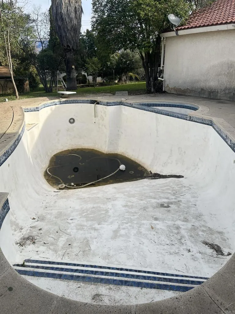 Additional image 79 of 329 E South Avenue, Redlands, CA 92373