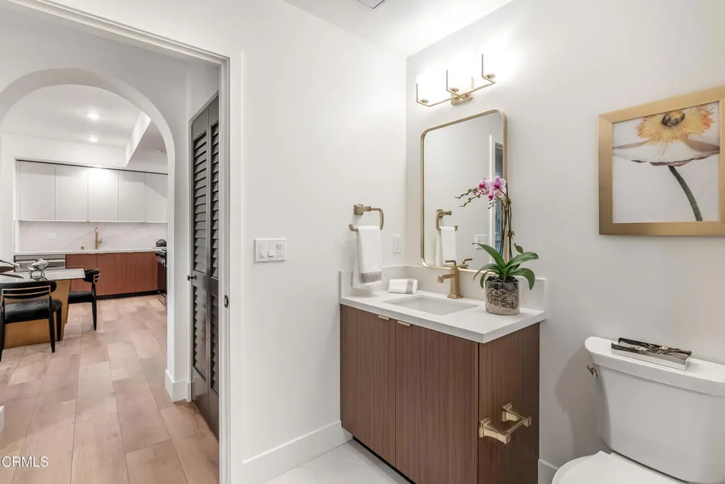 Additional image 70 of 139 S Oak Knoll Avenue Unit 203, Pasadena, CA 91101