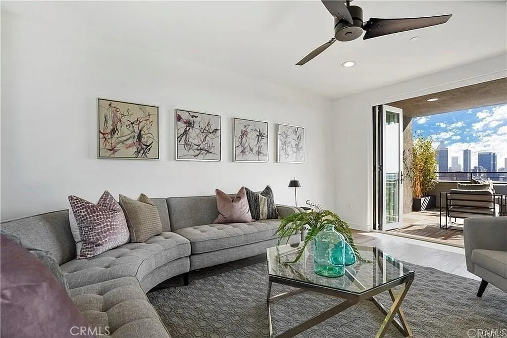 Additional image 27 of 1056 N Joels Place, Los Angeles, CA 90012