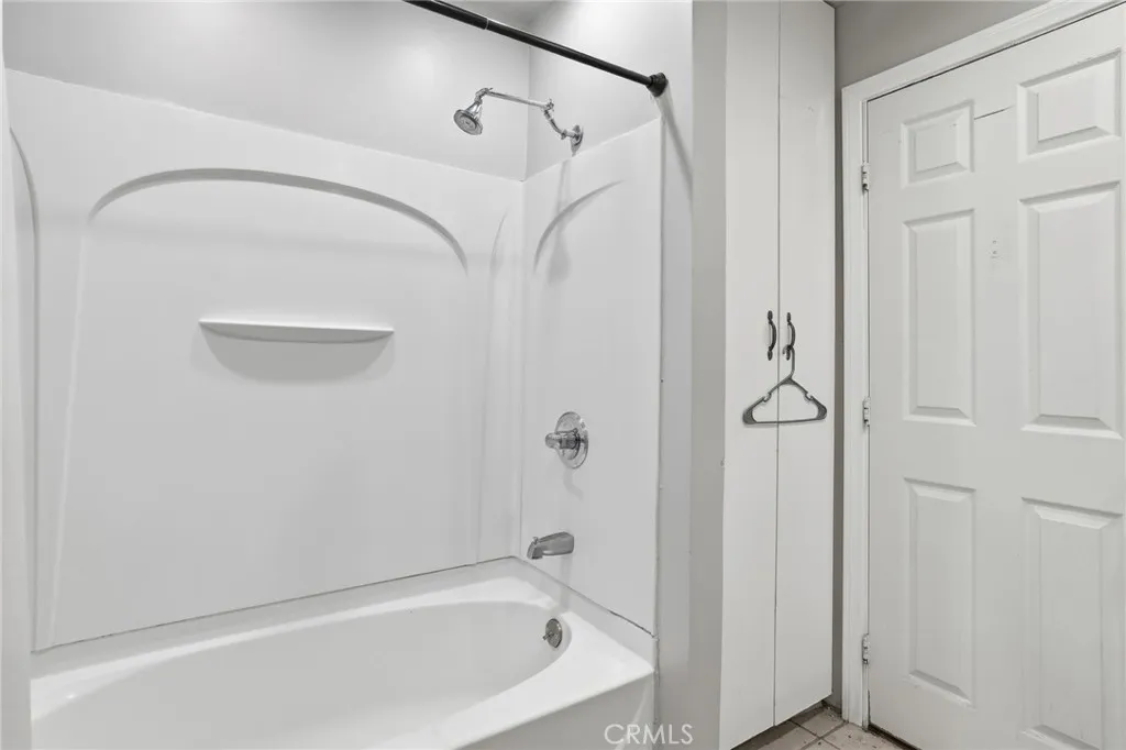 Additional image 31 of 243 E Blaine Street, Riverside, CA 92507