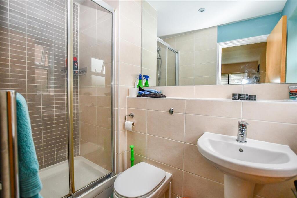 Additional image 11 of Alexander Road, London Colney, AL2