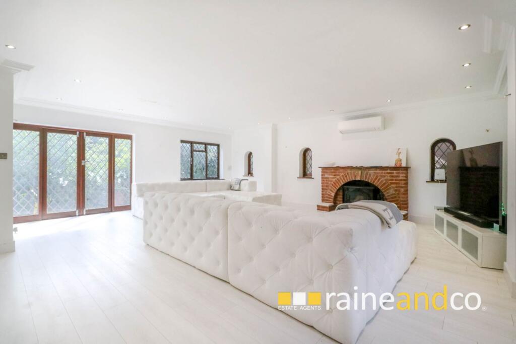 Additional image 18 of Great North Road, Bell Bar, Brookmans Park