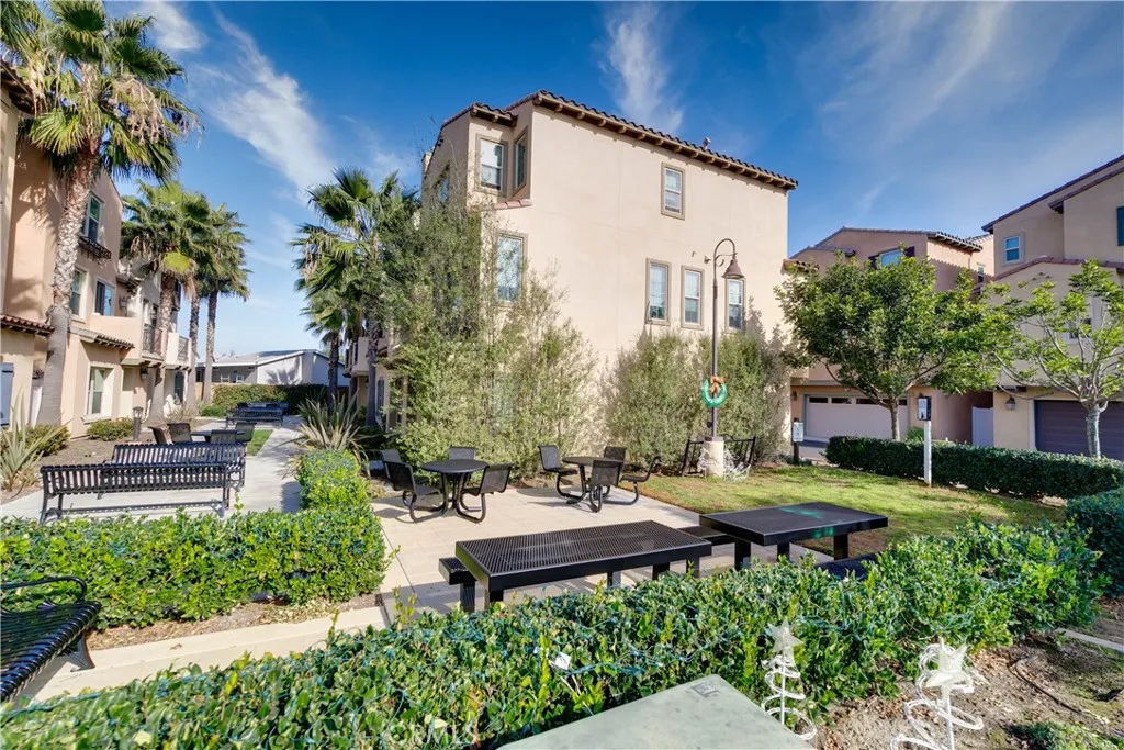 Additional image 38 of 582 S Harbor Blvd, Santa Ana, CA 92704