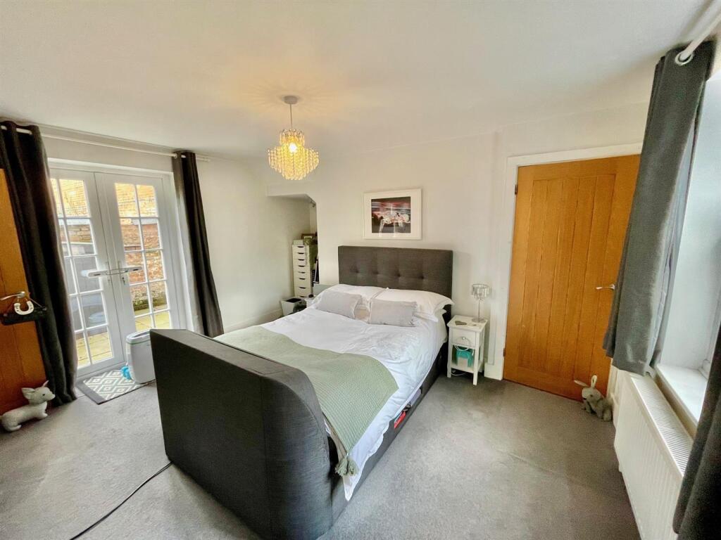 Additional image 11 of West End Lane, Essendon, Hatfield