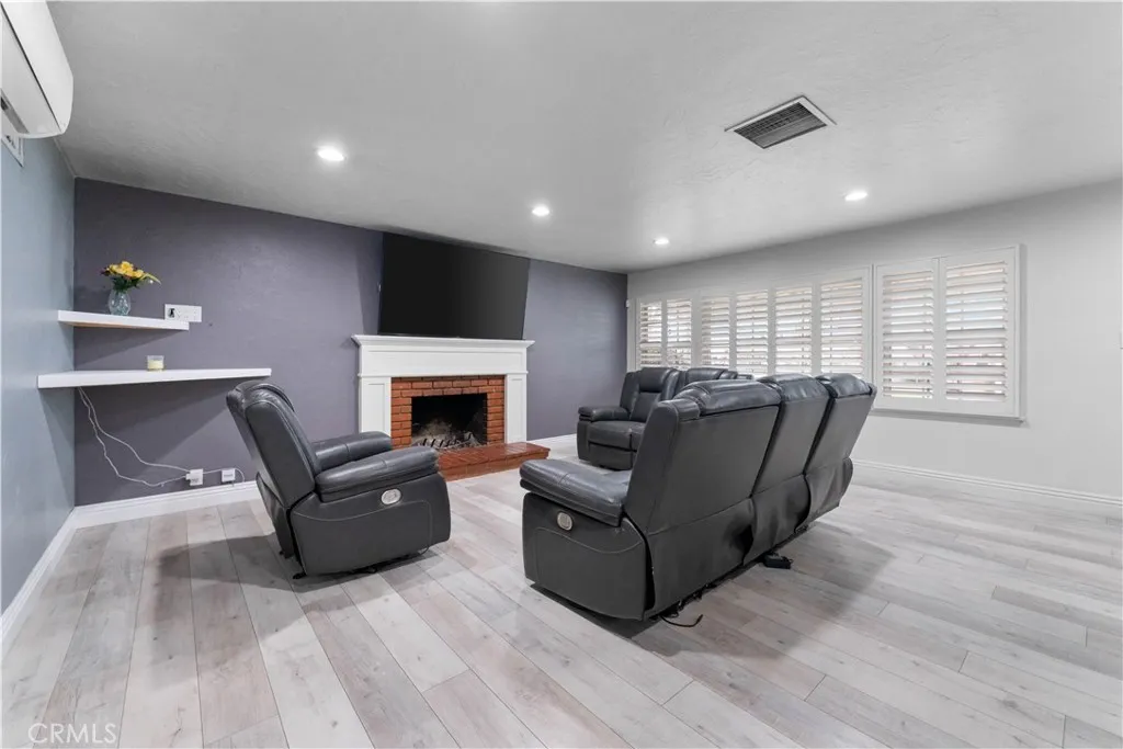 Additional image 33 of 44410 Loneoak Avenue, Lancaster, CA 93534