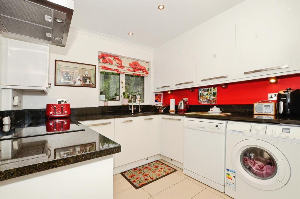 Additional image 32 of Churchfield, Harpenden