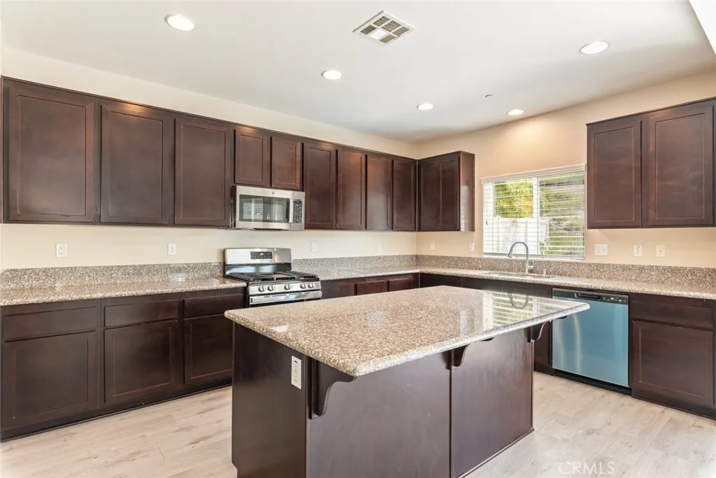 Additional image 18 of 35135 Sorrel Lane, Lake Elsinore, CA 92532