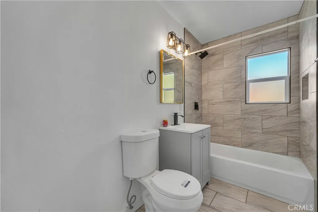 Additional image 11 of 38318 17th Street East, Palmdale, CA 93550