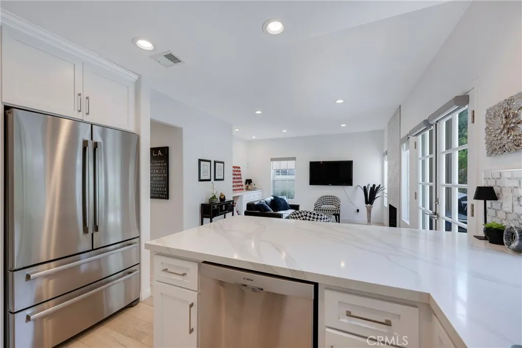 Additional image 87 of 939 Blue Mountain Cir, Westlake Village, CA 91362