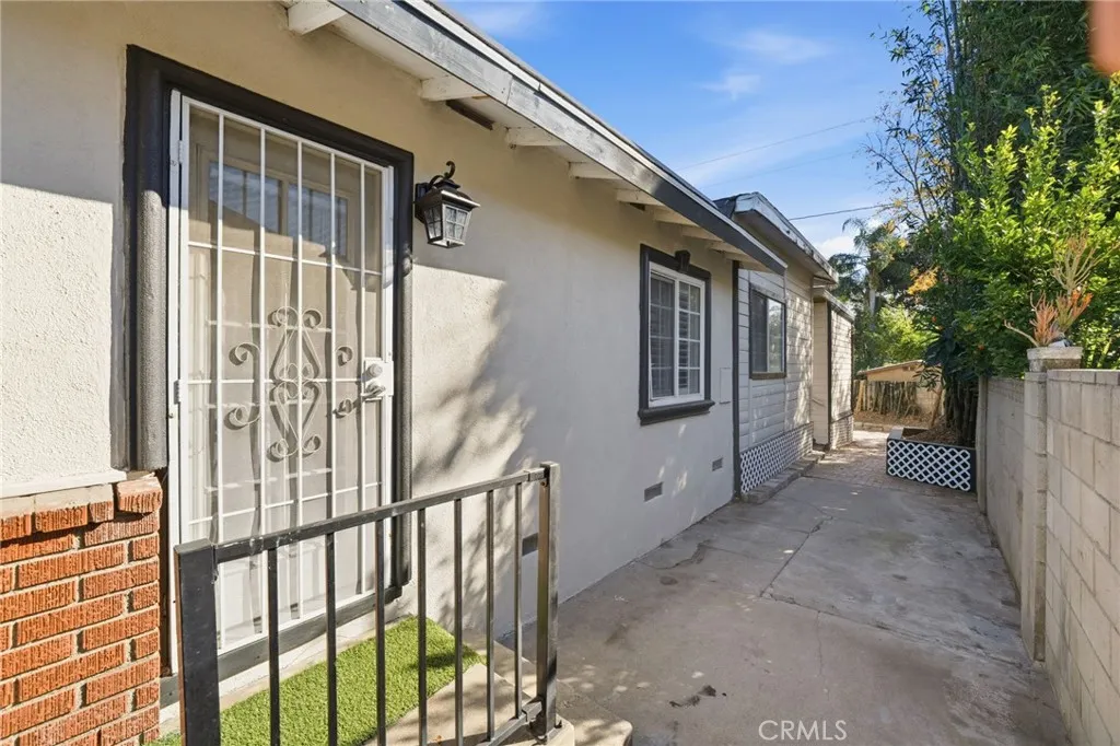 Property image for 550 Fermoore St, San Fernando, CA 91340